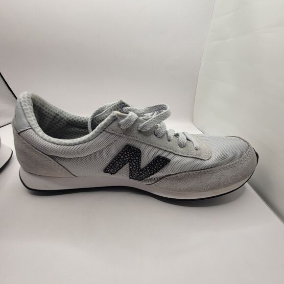Womens new balance 410 running shoes sz 7.5 gray/Lt gray (plz read description) - Picture 7 of 13